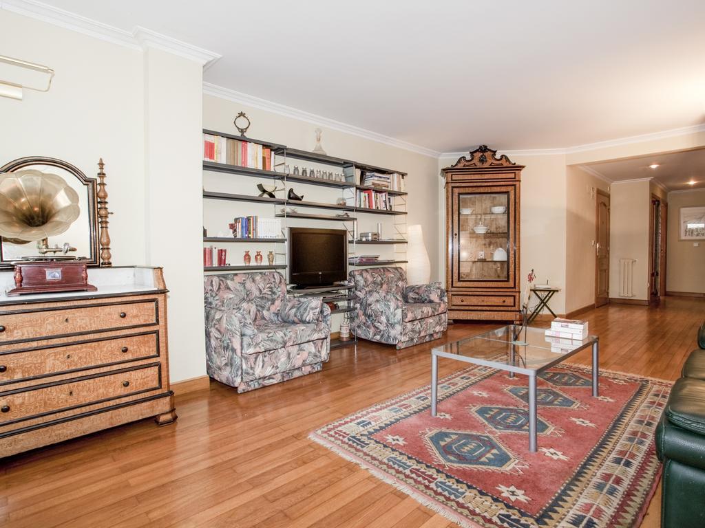 Emyrent I Ondarreta Apartment San Sebastian Room photo
